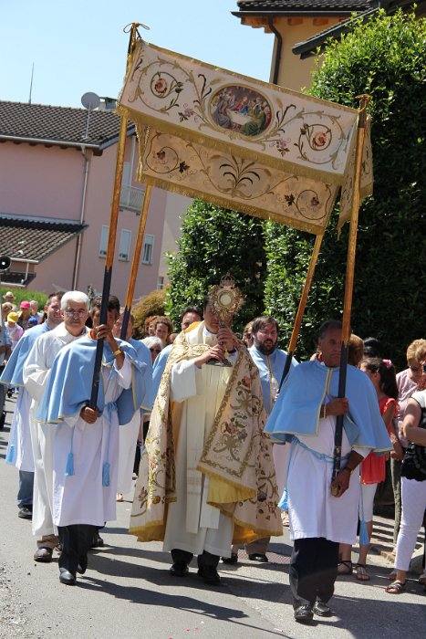 CORPUS DOMINI 153